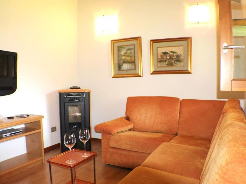 Borgo Chiaro Apartment Colico Ngoại thất bức ảnh